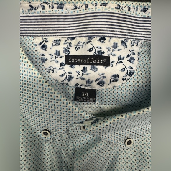 Men's Light Blue Short Sleeve Shirt - Picture 3 of 3